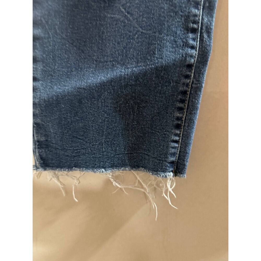 SO Kick Cropped Jeans Womens 15 Blue Denim High Rise Pockets Distressed Raw Hem - Picture 9 of 13